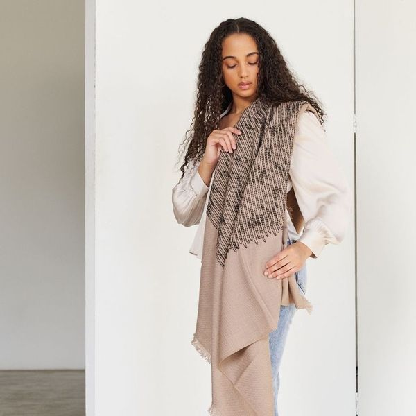 Flo Brown Merino Textured Handloom Throw