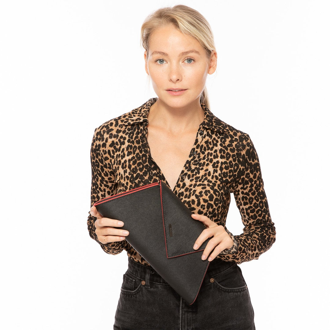 Susu The Angelica Black Leather Clutch Bag