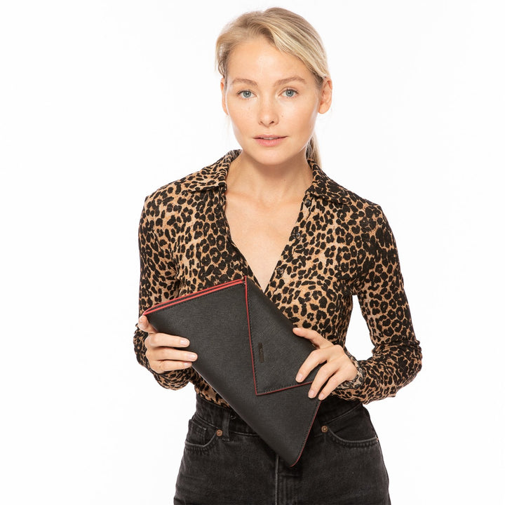 Susu The Angelica Black Leather Clutch Bag