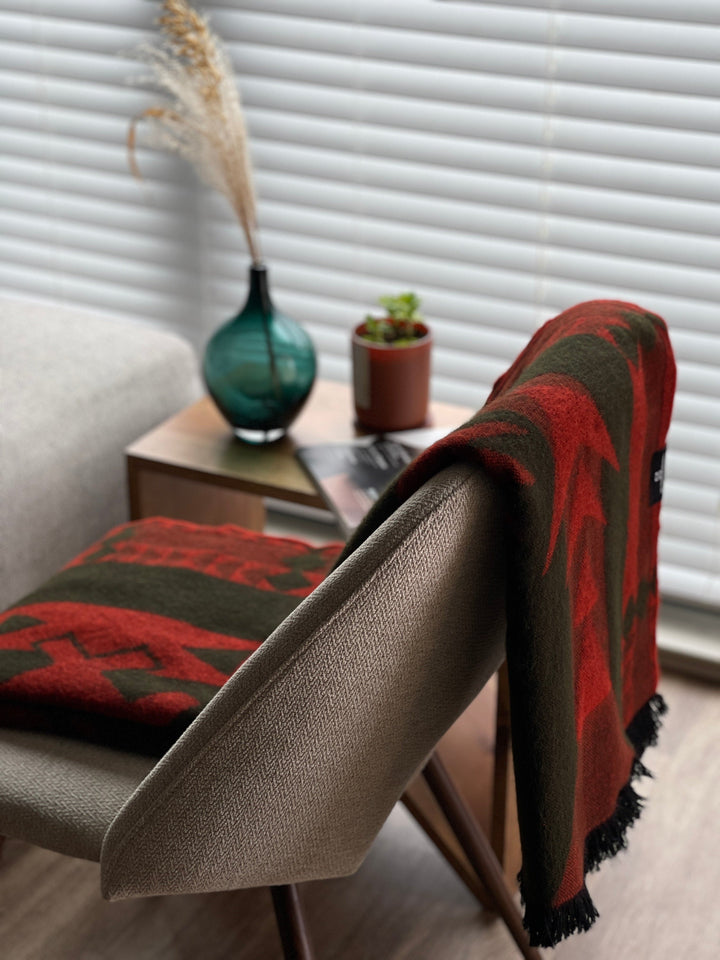 Loja Throw - Dark Moss
