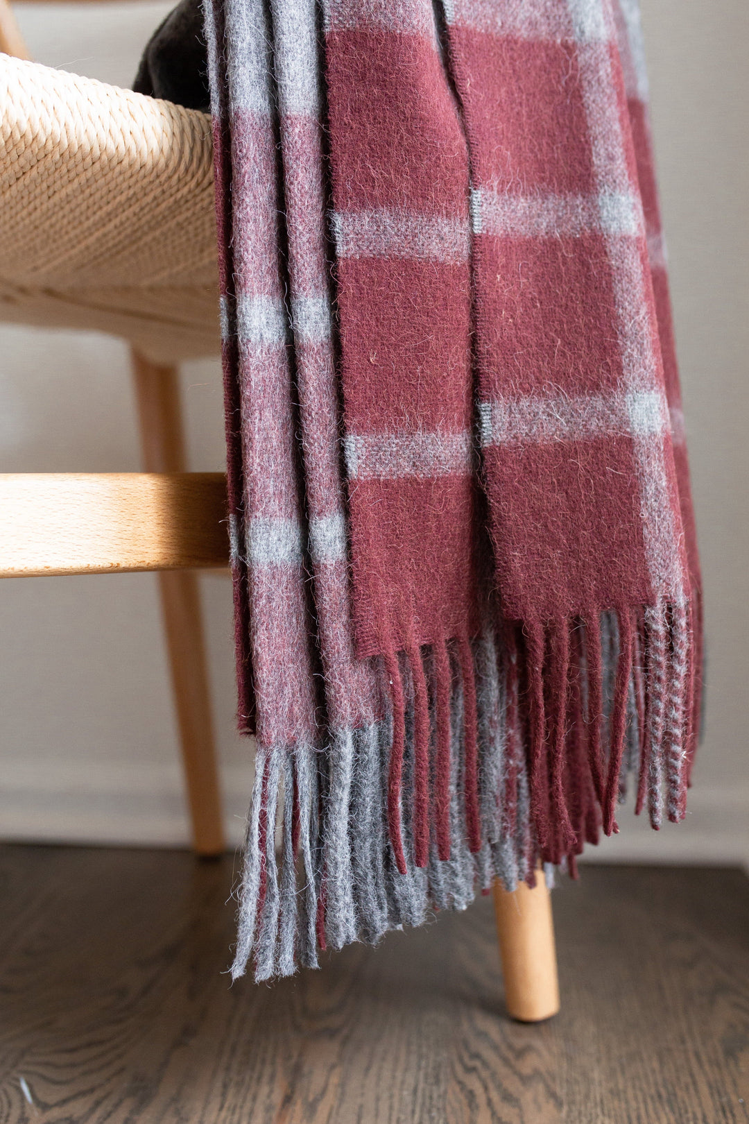 Estancia Alpaca Blend Throw - Grey / Wine