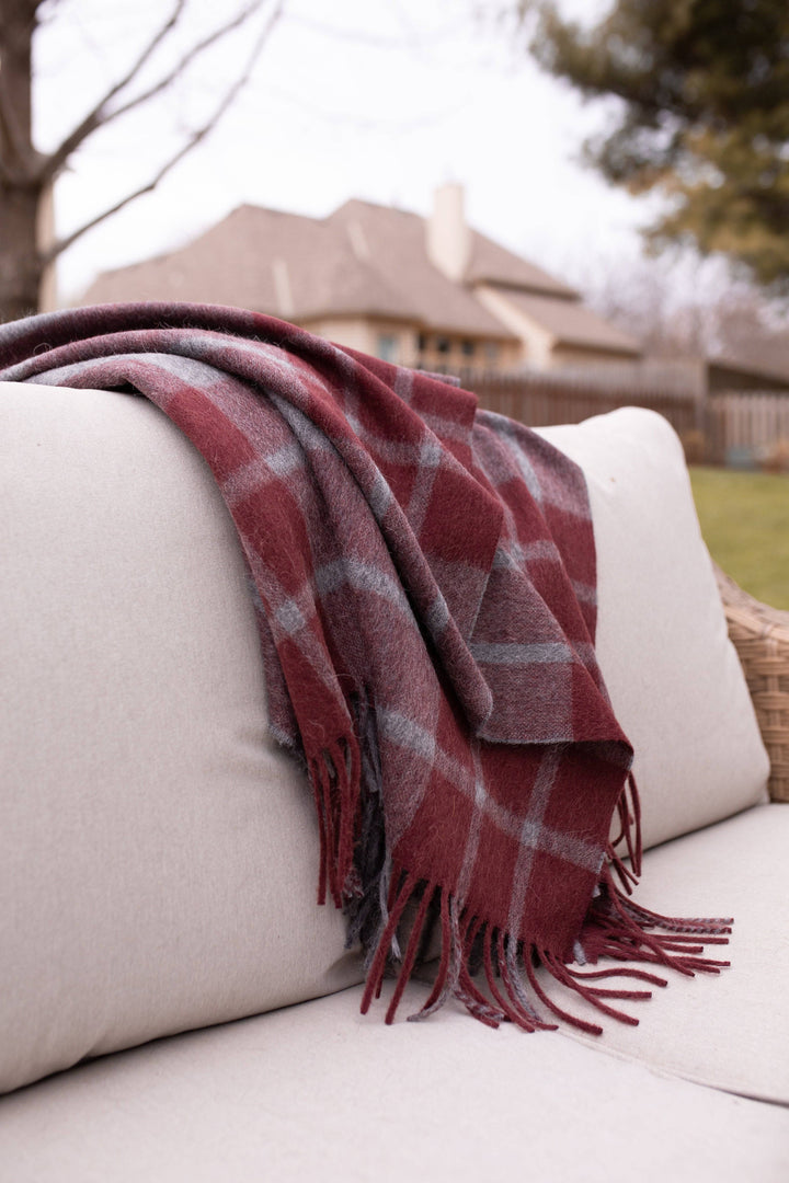 Estancia Alpaca Blend Throw - Grey / Wine
