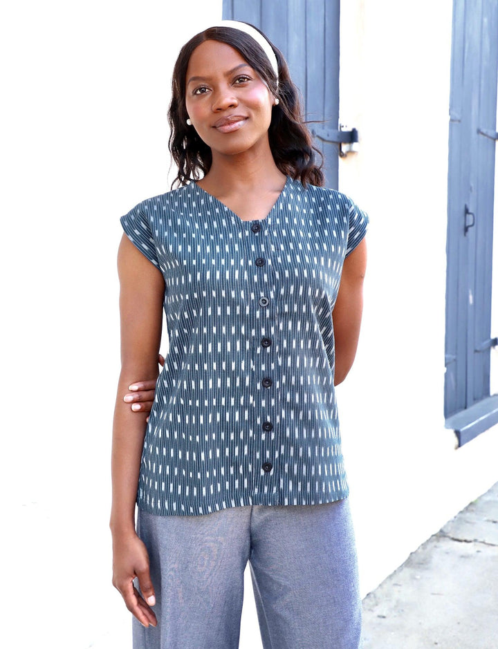 Black Iris Button Top