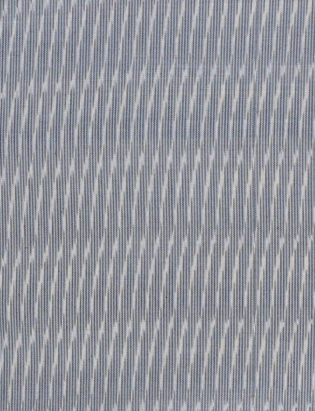 L - image 4