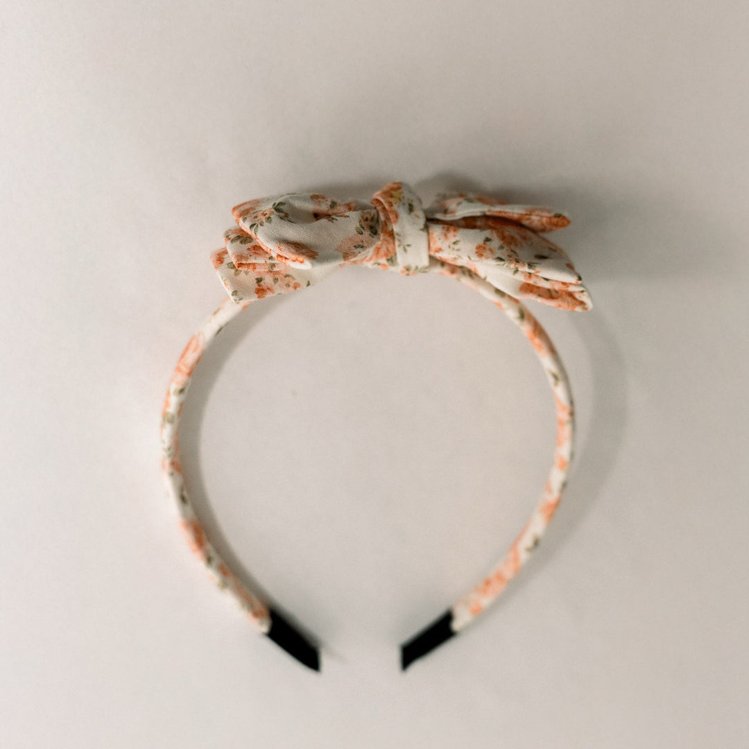 Three Little Bows Headband- Floraisons de corail
