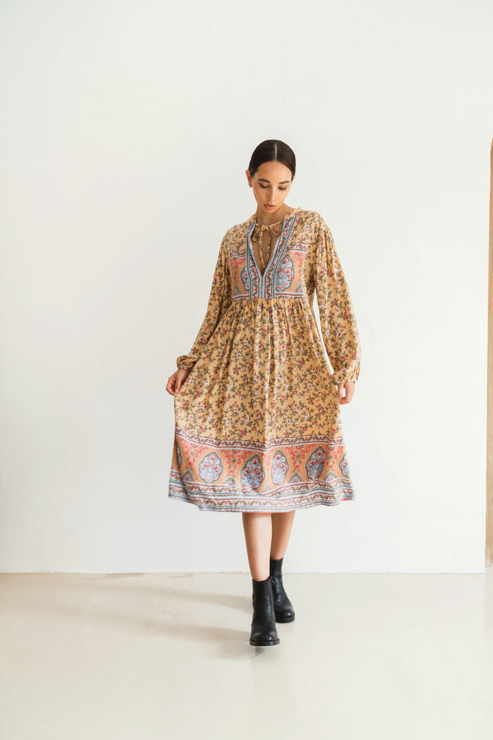 Gianna Midi dress in Yellow