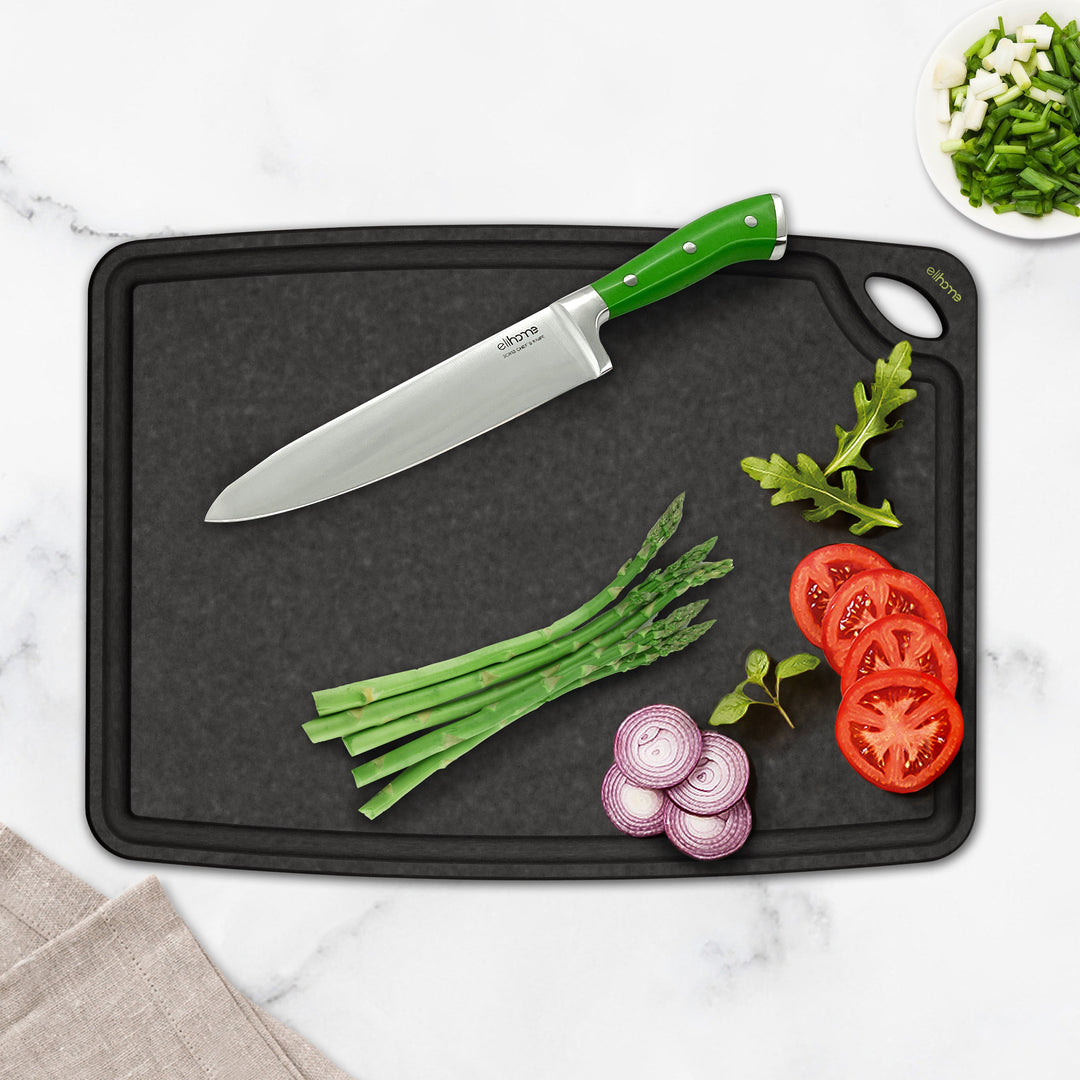 Classic Series 10 x 13 x 1/4 Cutting Board | Medium | Black Color