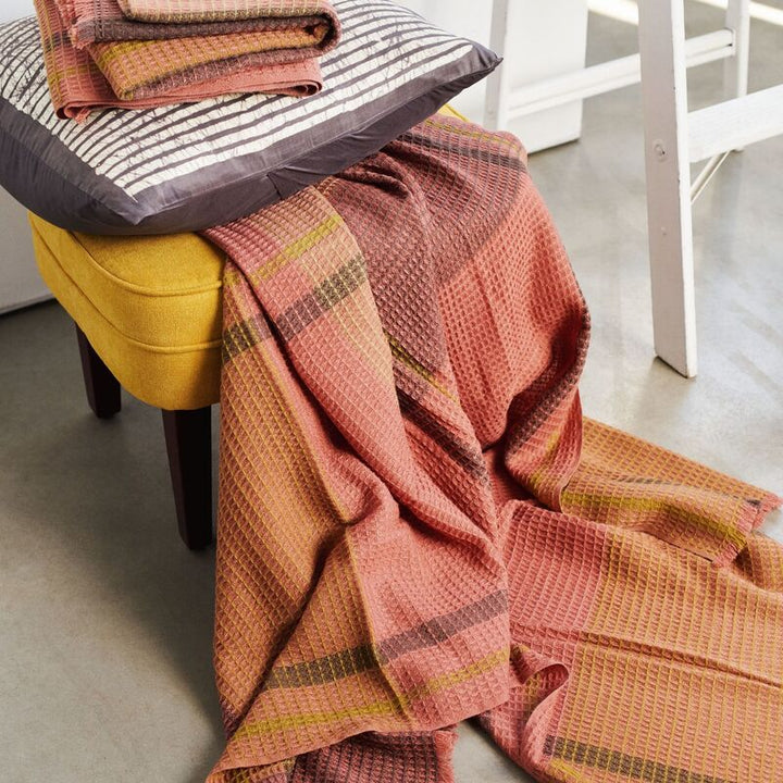 Cocoon Merino Waffle Handloom Throw