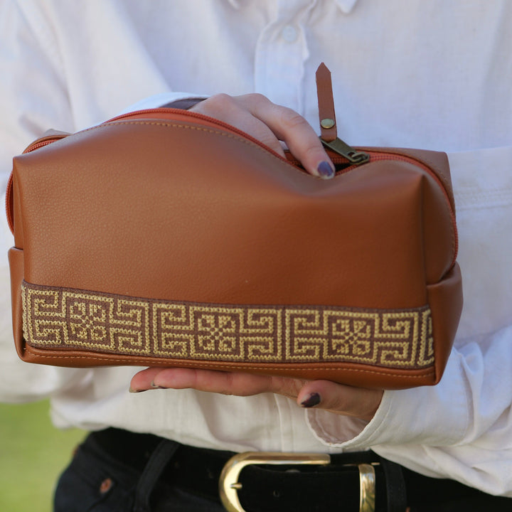 Travel Kit | Brown