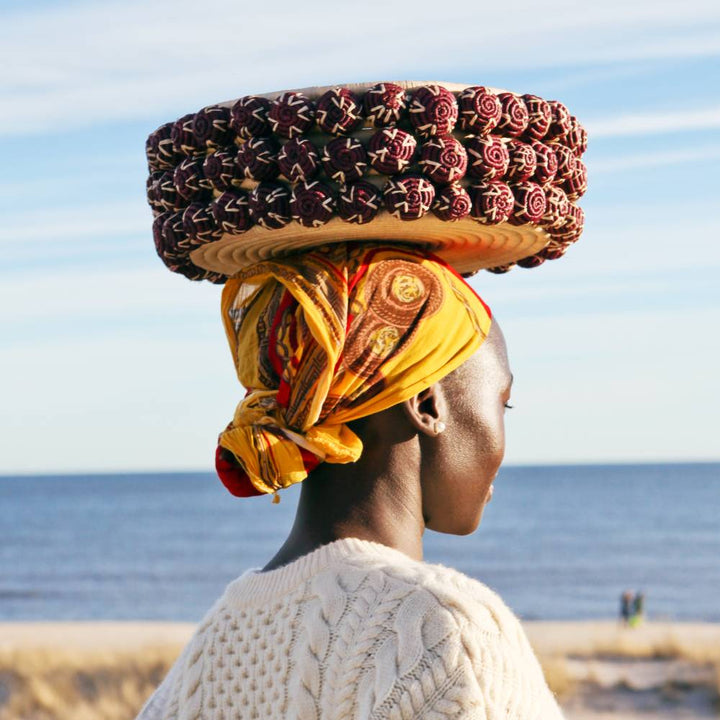 Knotty Decorative Bowl