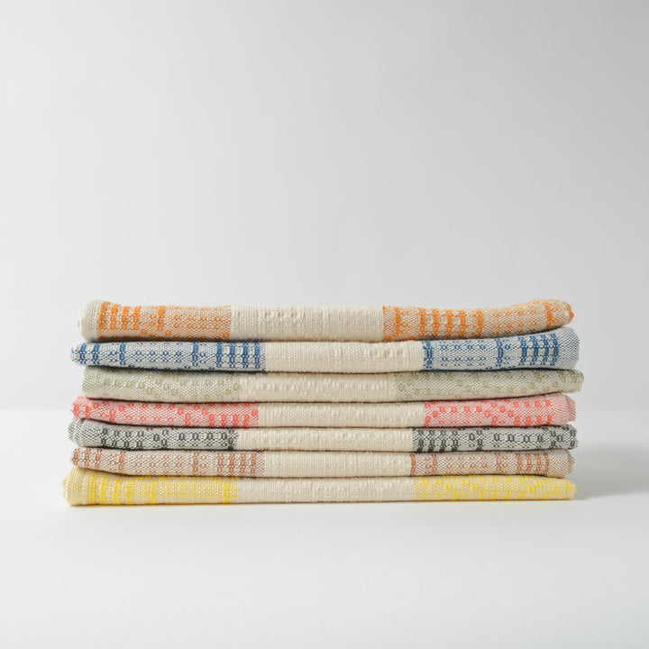Homestead Hand Towel - Crimson