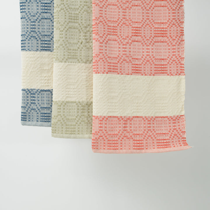 Homestead Hand Towel - Crimson
