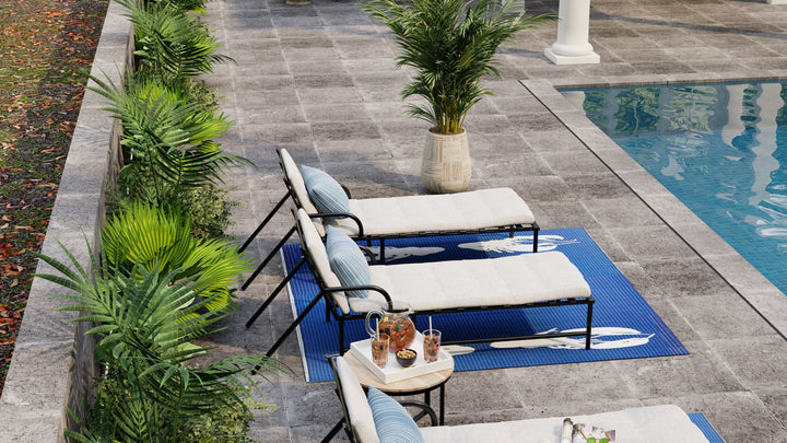 Four Lobster Blue & White