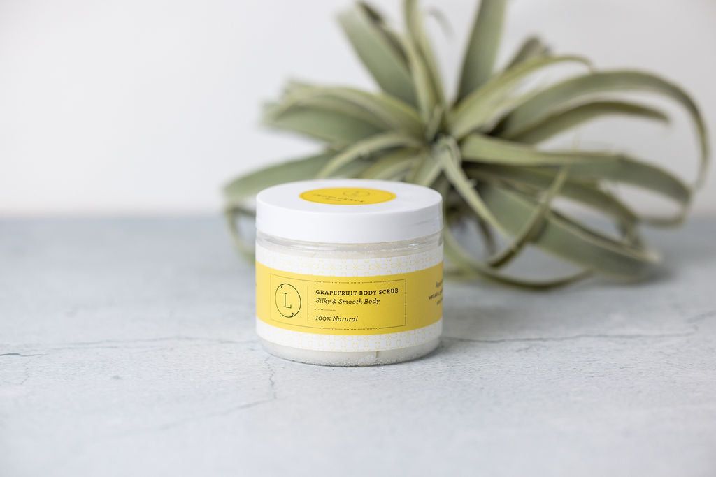 Grapefruit Body Salt Scrub - Moisturizing and Fresh