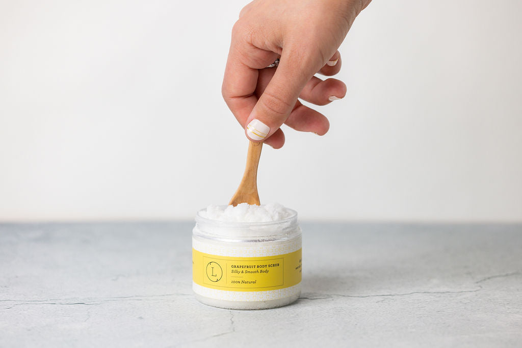 Grapefruit Body Salt Scrub - Moisturizing and Fresh