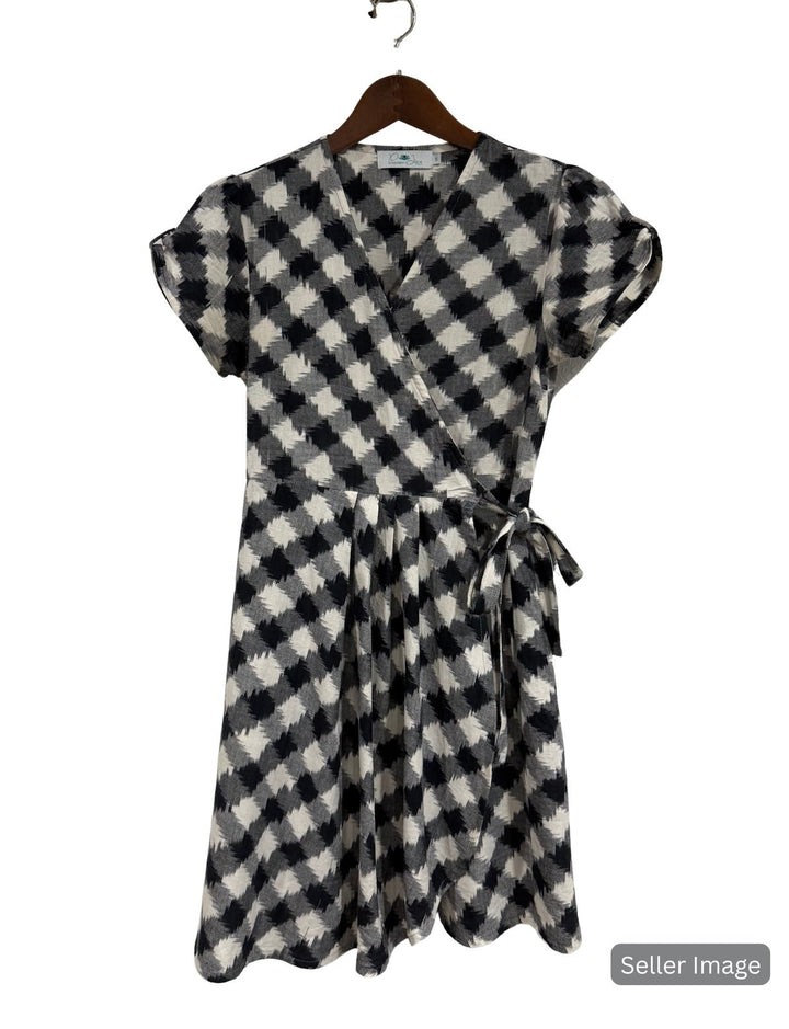 Picnic Plaid Wrap Dress : Pre-Loved