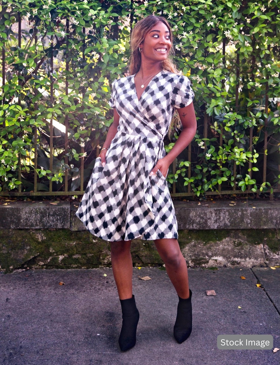 Picnic Plaid Wrap Dress : Pre-Loved