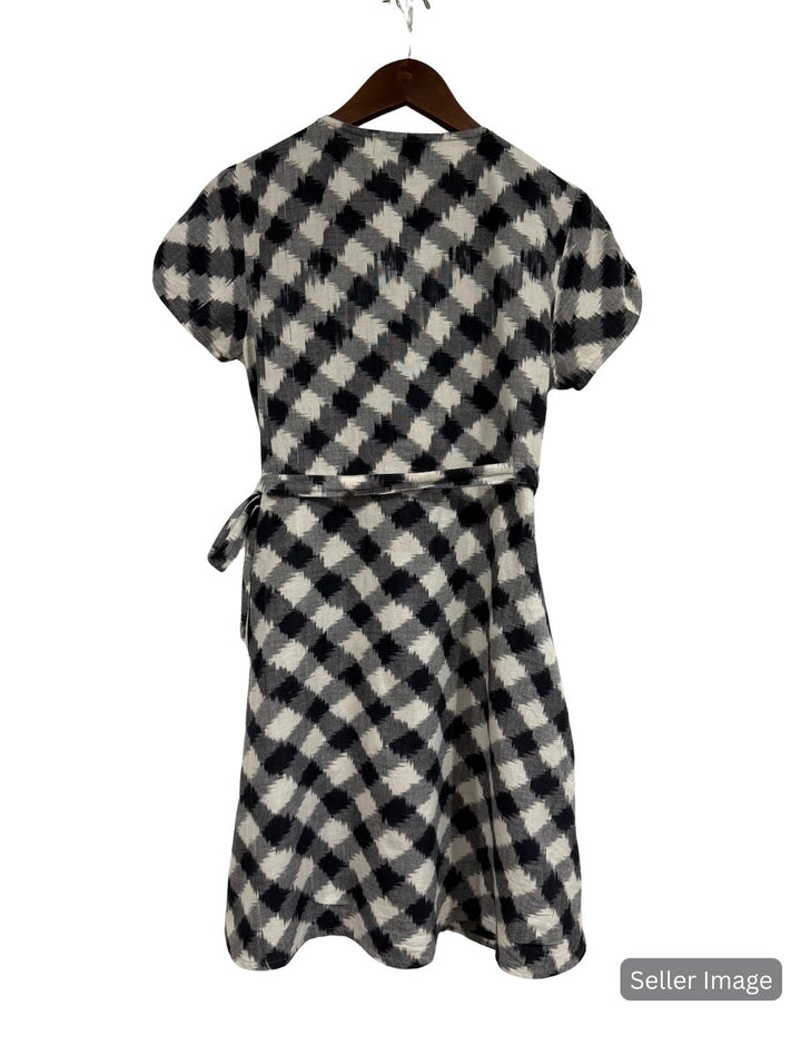 Picnic Plaid Wrap Dress : Pre-Loved